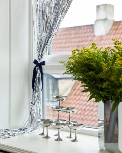 HAY Arcs Vase Mirror Hot