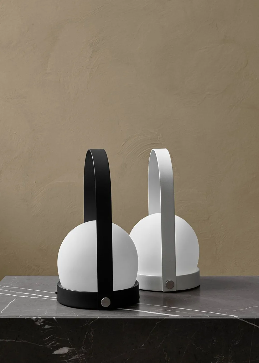 Audo Copenhagen Carrie table lamp - Portable