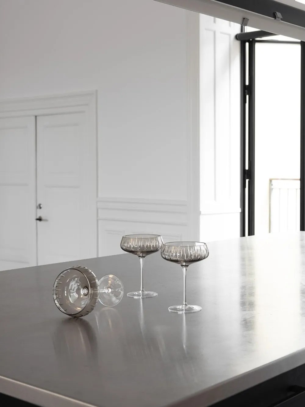 Louise Roe Champagne Coupe | Single Cut