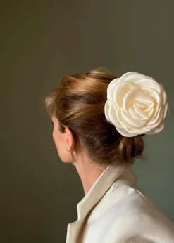 Pico Giant Satin Rose Claw