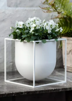 Audo Copenhagen Kubus Flowerpot White - Stock sale Sale