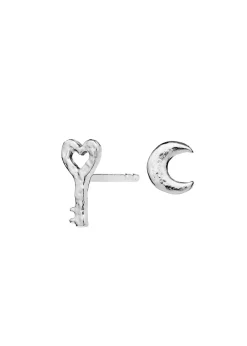 Maanesten Menaali Earrings