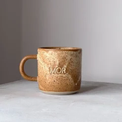 Julie Damhus Oda MOR Kop