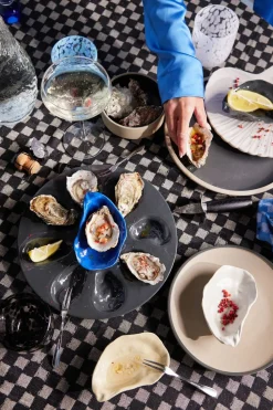 Byon Serving Plate Oyster