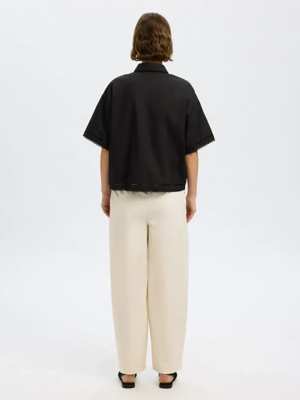 Selected Femme SLFNovi SS Crochet Detail Shirt