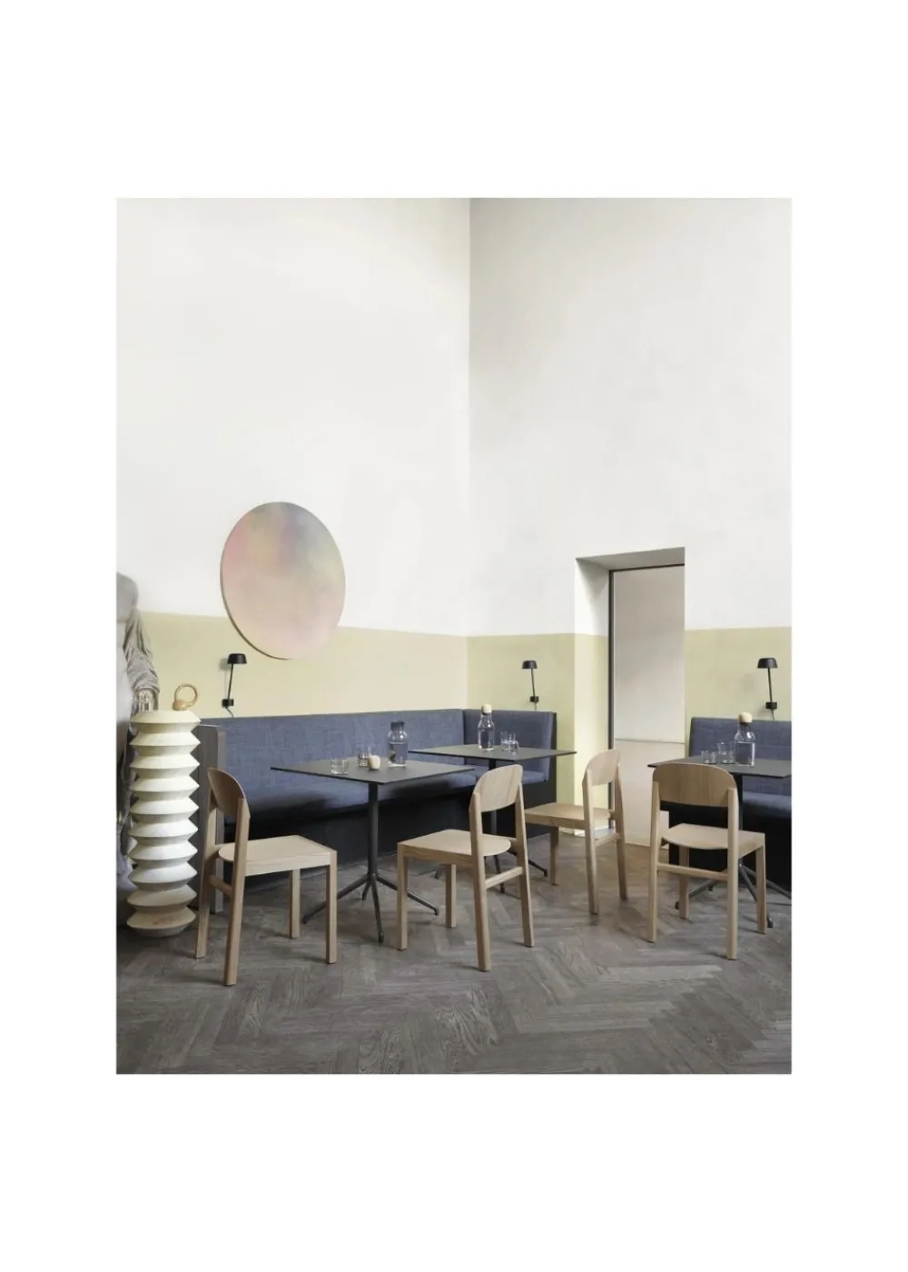 Muuto Still Café Table