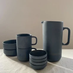 Julie Damhus TOTO jug