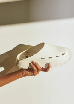 H2O Trek Closed Sandal