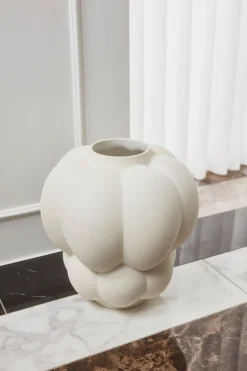 AYTM UVA Vase Cream Online