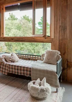 Kinder Lorena Canals Woolable Cushion