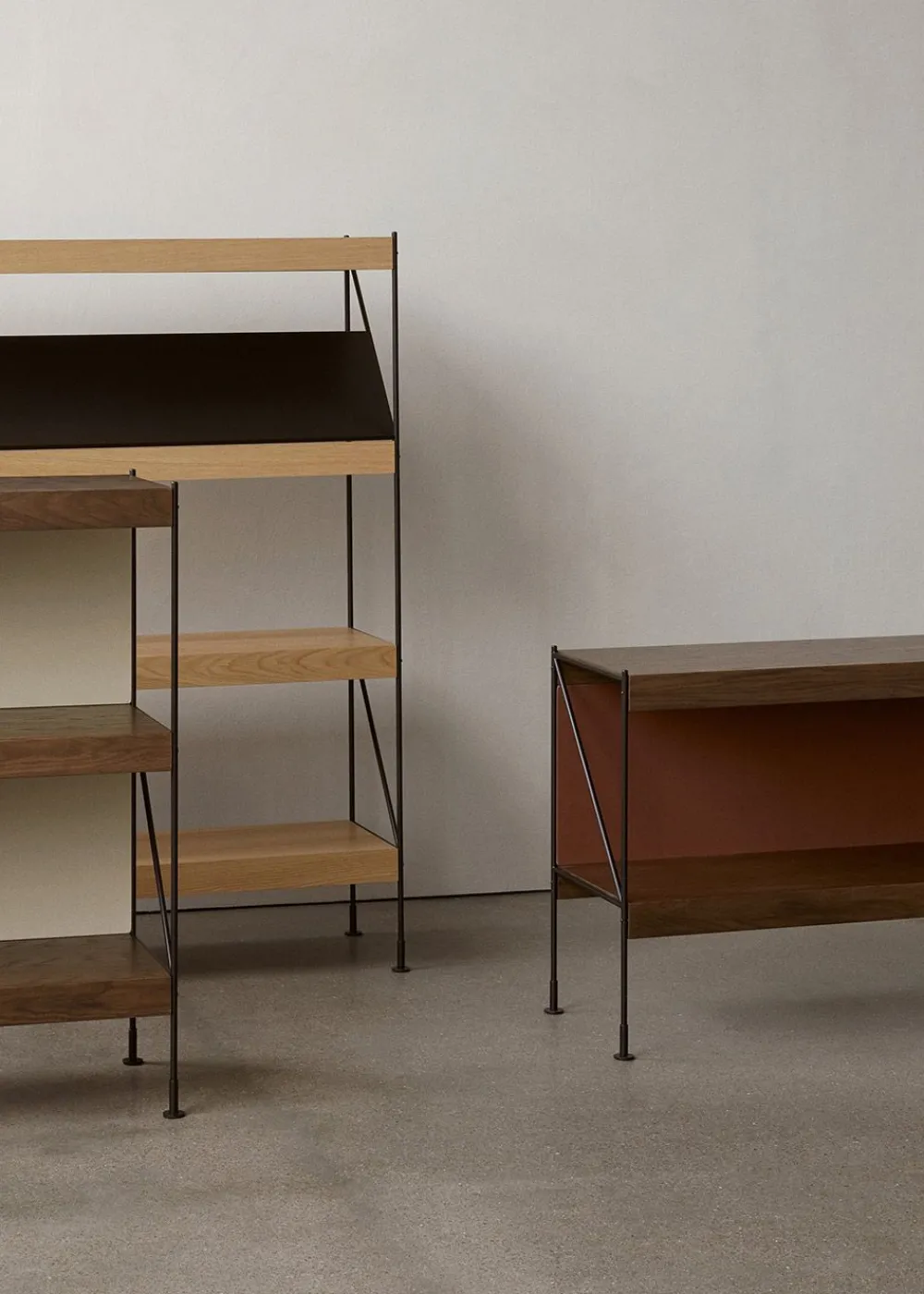 Audo Copenhagen Zet Storage System - H70 Ivory Steel / Natural Oak Hot